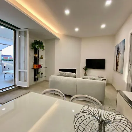 Apartment Le Con Terrazzo Abitare Rome