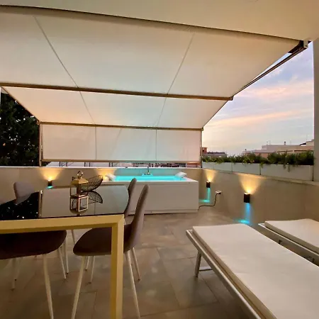 Le Con Terrazzo Abitare * Rome
