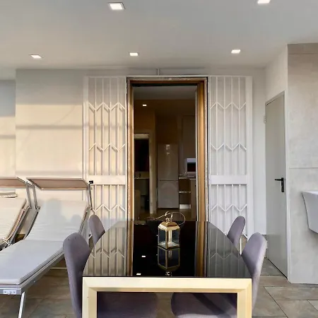 Le Con Terrazzo Abitare Lejlighed